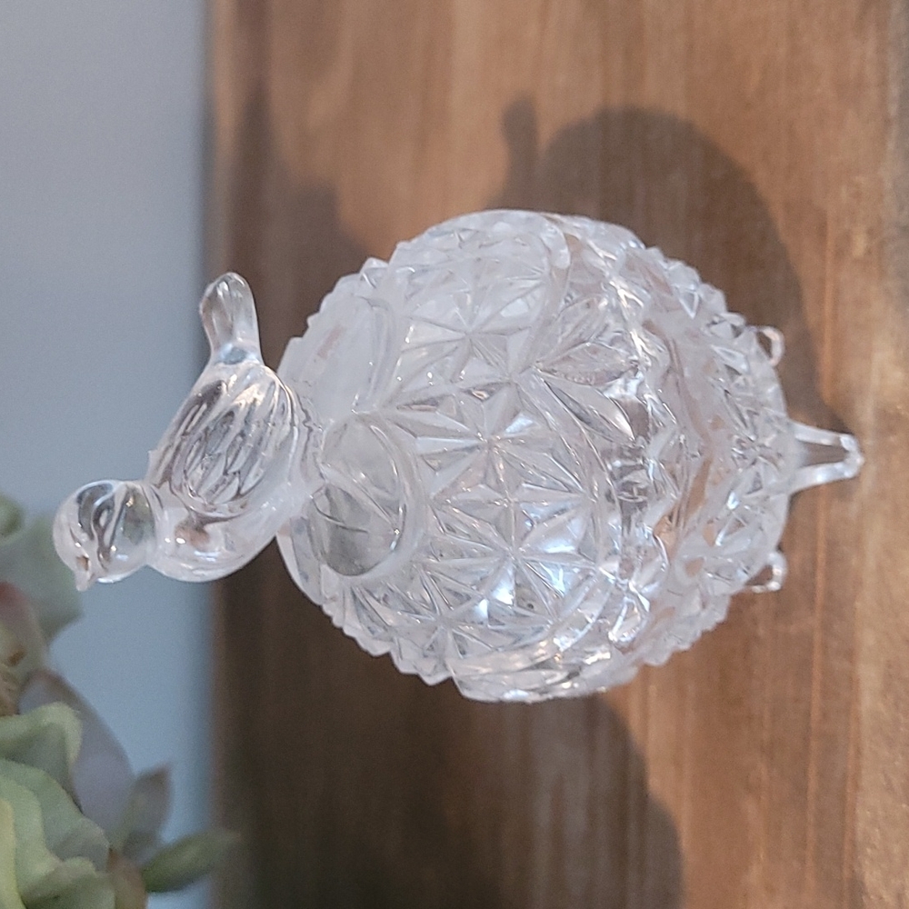 Hofbauer Crystal Bird Trinket Box - "The Byrdes"
